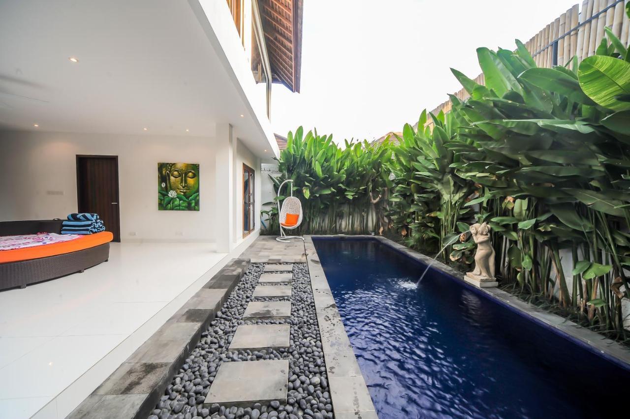 Villa Pearl Seminyak Exterior foto