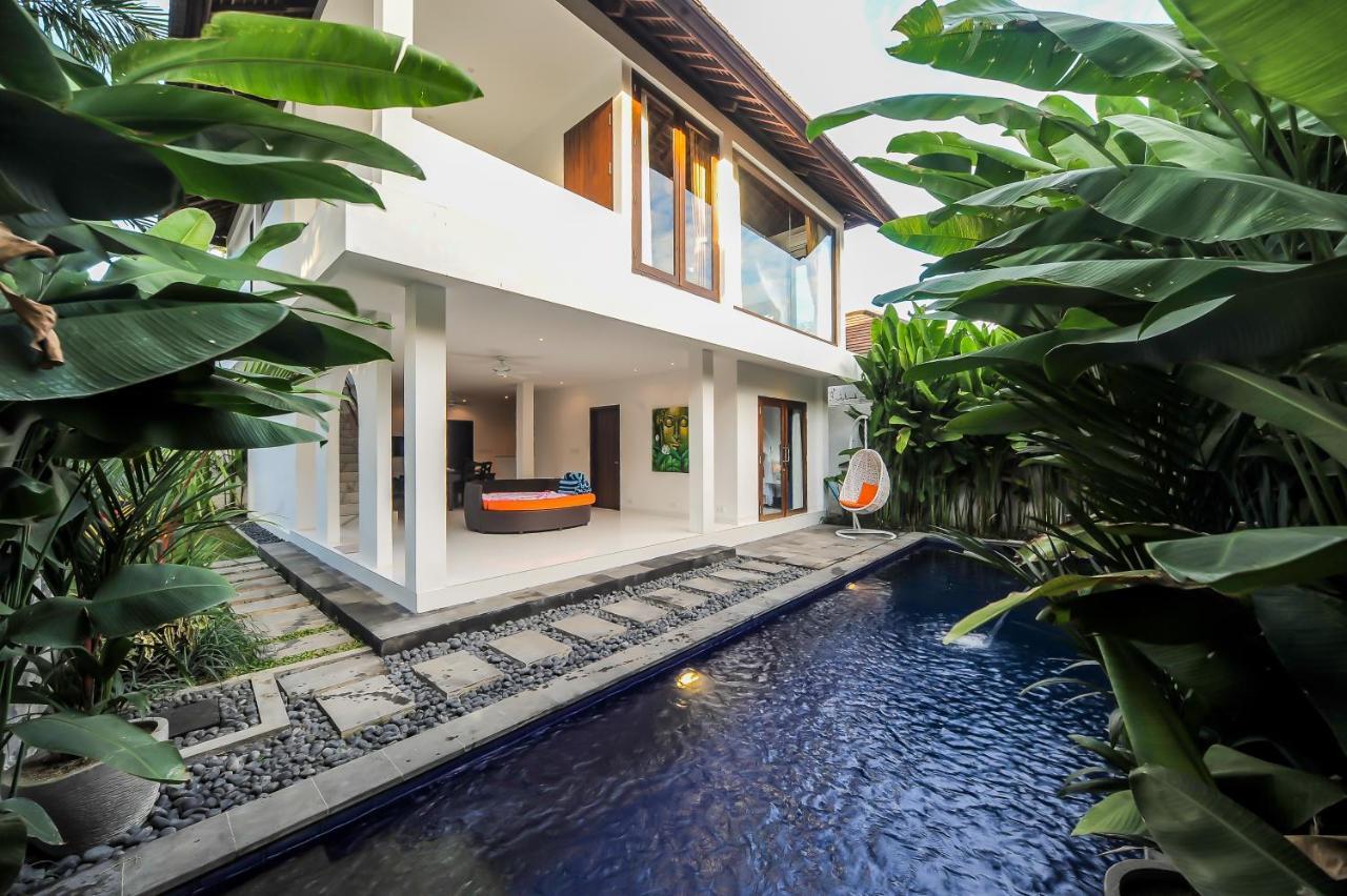 Villa Pearl Seminyak Exterior foto